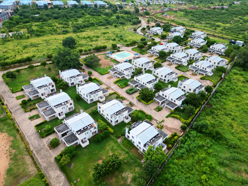 Vajra Astaar Review | Kokapet Hyderabad | Brickplot — site photograph