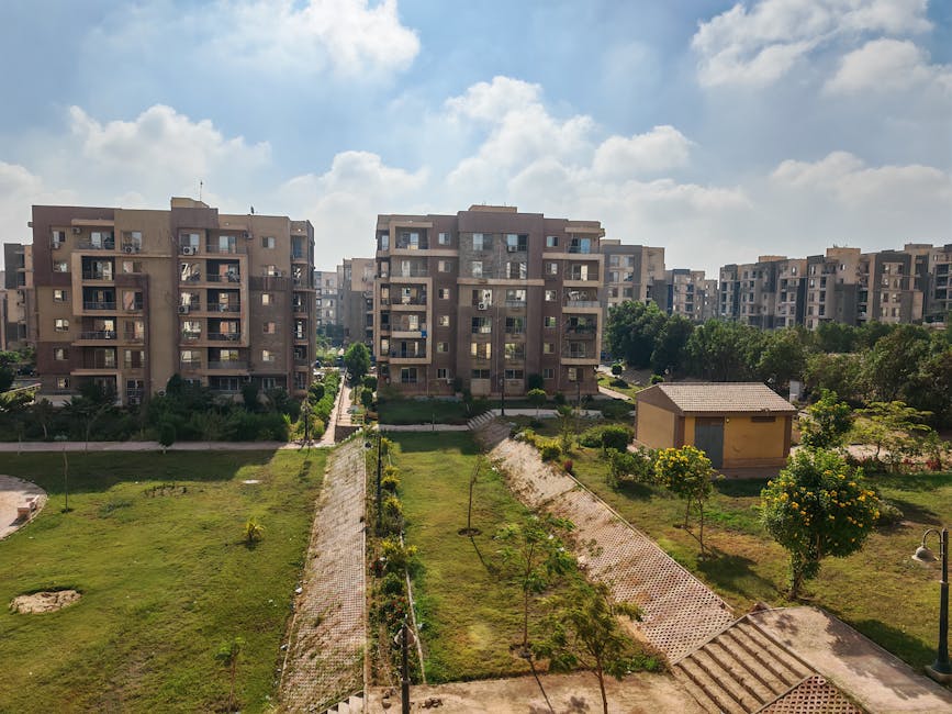 Max Estates 128 Review | Sector 128 Noida | Brickplot — site photograph
